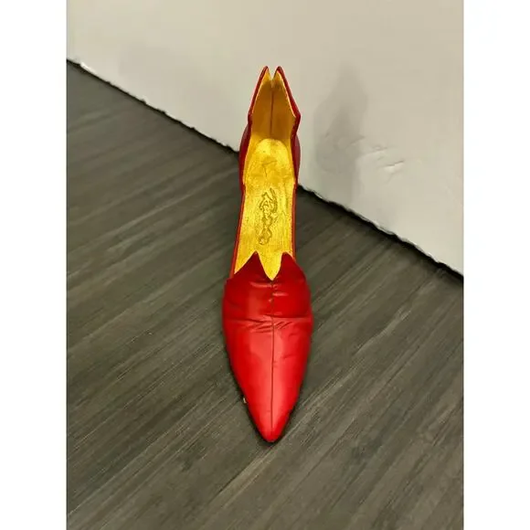 Just The Right Shoe "Red Devil" 1999 Raine Shoe Figurine #25082 NEW W BOX - Picture 2 of 6